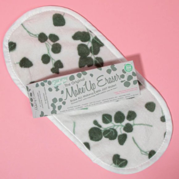 MakeUp Eraser NWT Eucalyptus Print Makeup Remover Towel in White - Picture 4 of 8